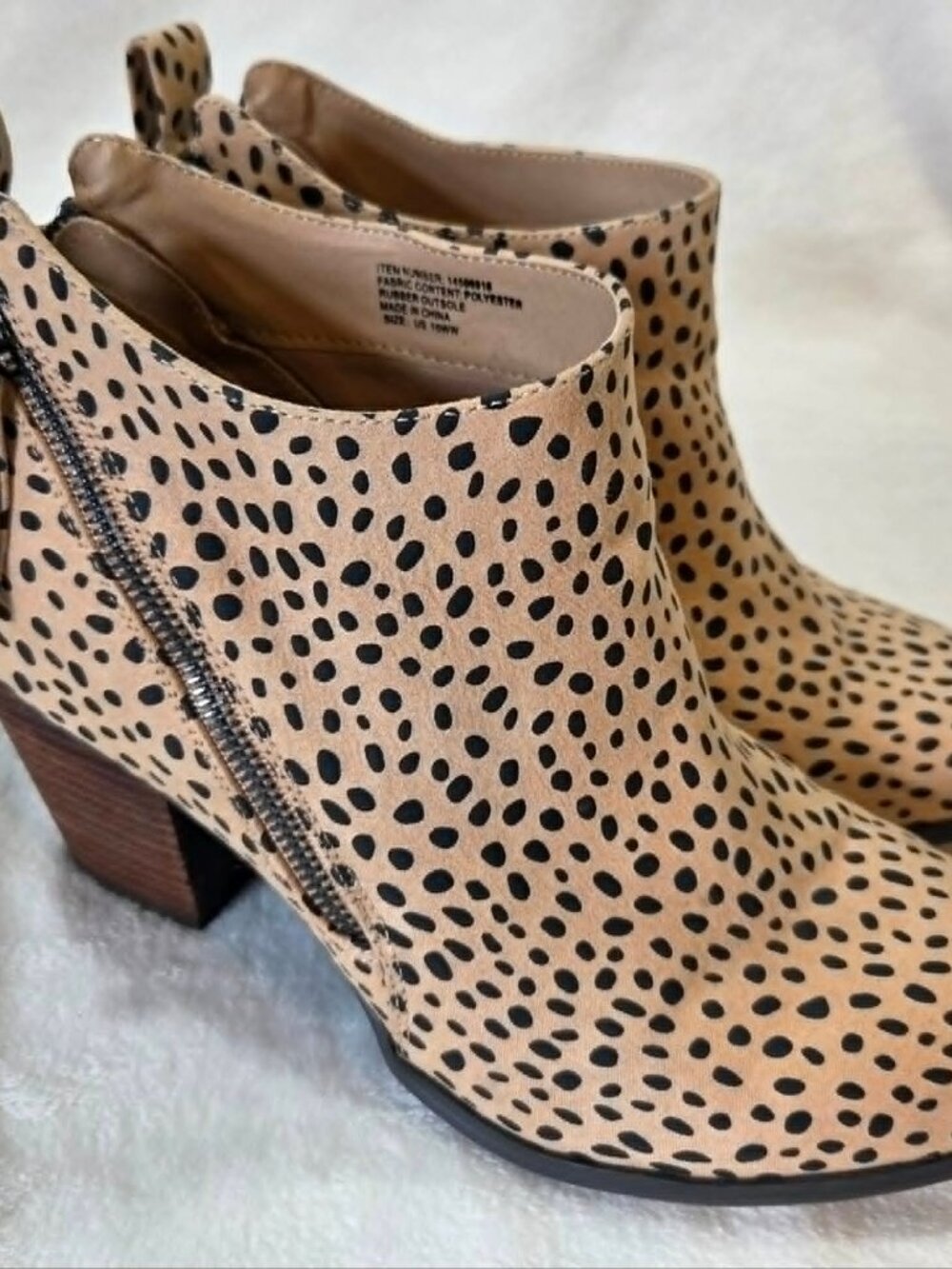 Torrid Women's Leopard Print Ankle Boots Size 10WW Like New